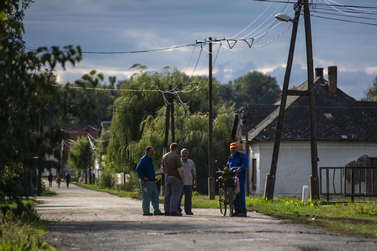 Vasárnapi ebéd gáz nélkül, digitális oktatás áram nélkül? Avagy mit kell tudni a védendő fogyasztók kategóriájáról, és hogyan tehető hozzáférhetőbbé a már meglévő rendszer
