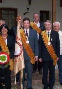 Miskolczi Pincék Asztaltársaság