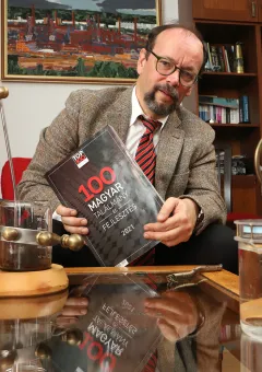 Prof dr. Palotás Árpád Bence
