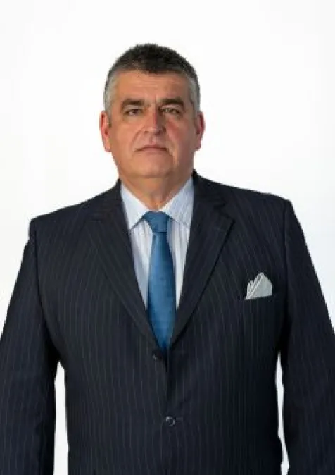 önkormányzati képviselő